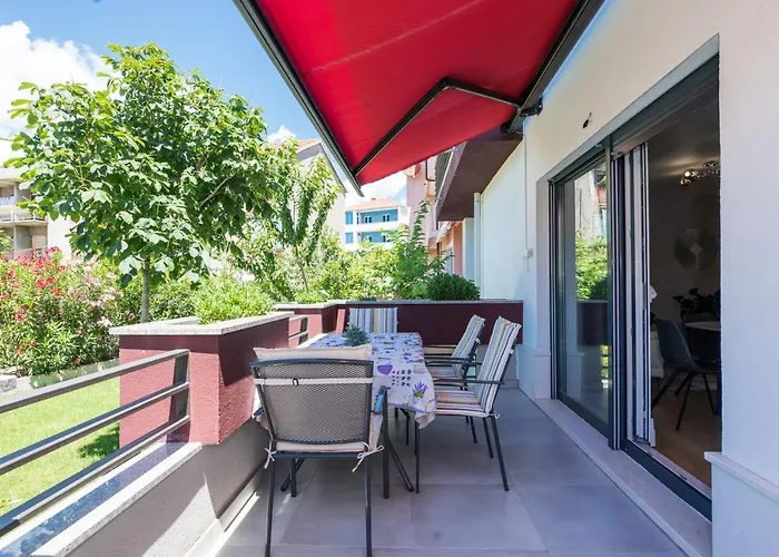Chris\'S Condo 2