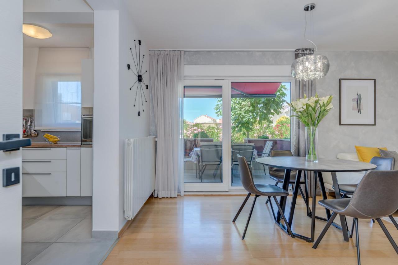 Chris's 2 Apartament
